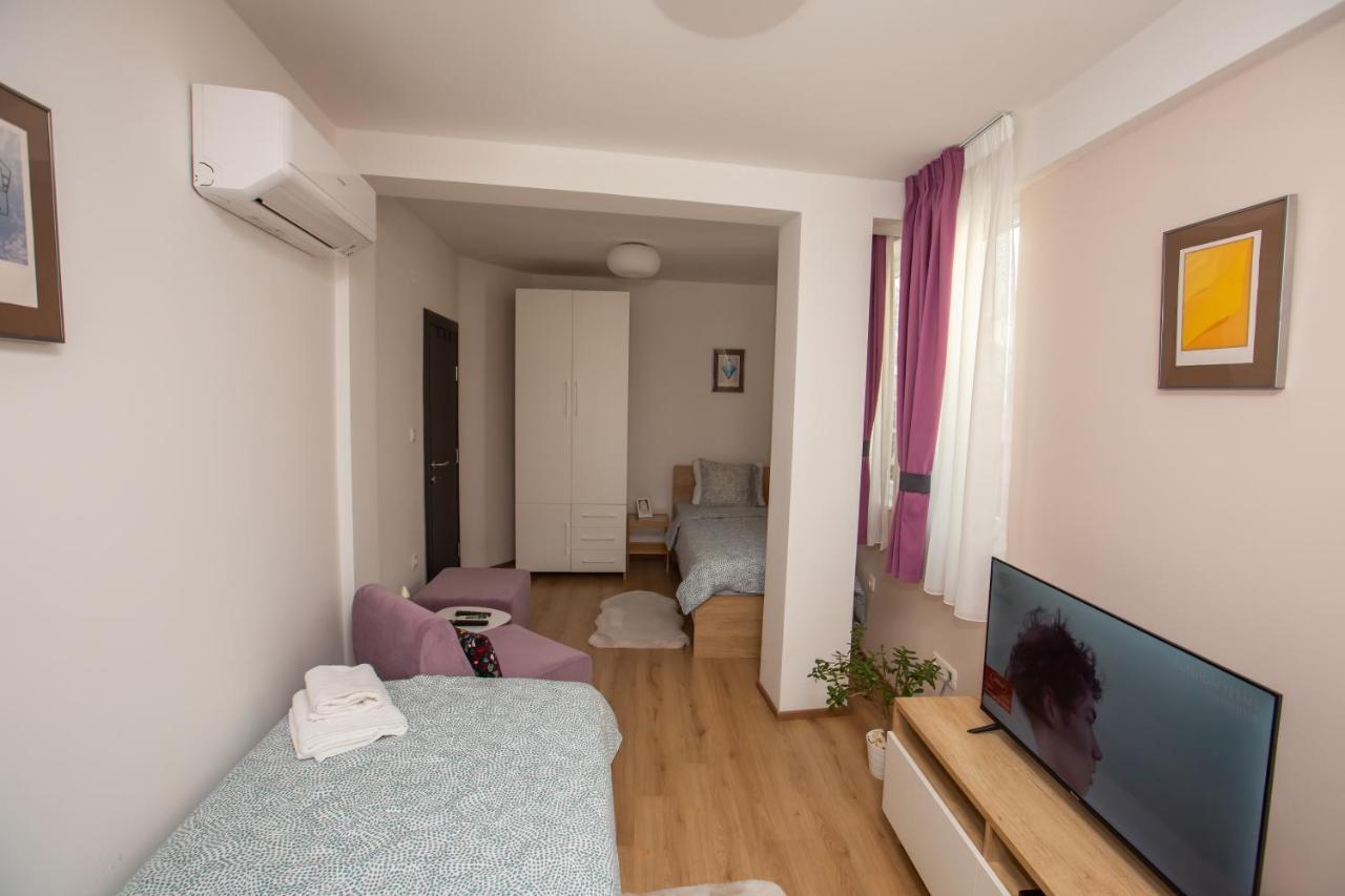 Charming Apartment In Shtip'S Downtown Stip Ngoại thất bức ảnh